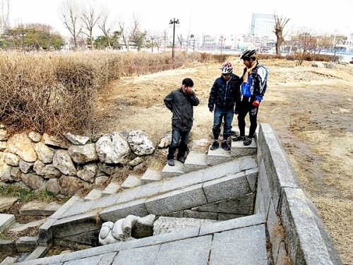 고3 주송이가 들려주는 화성 성벽이야기