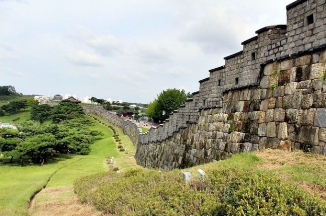 선대는 조상 신이 태어나는 그 시대 꼭 치르라고 말했던 것이다